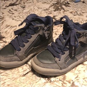 Geox Toddler High Tops Size 9